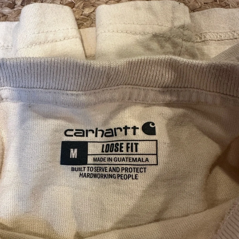 Men’s Carhartt t shirt, size Medium loose fit - Picture 4 of 4